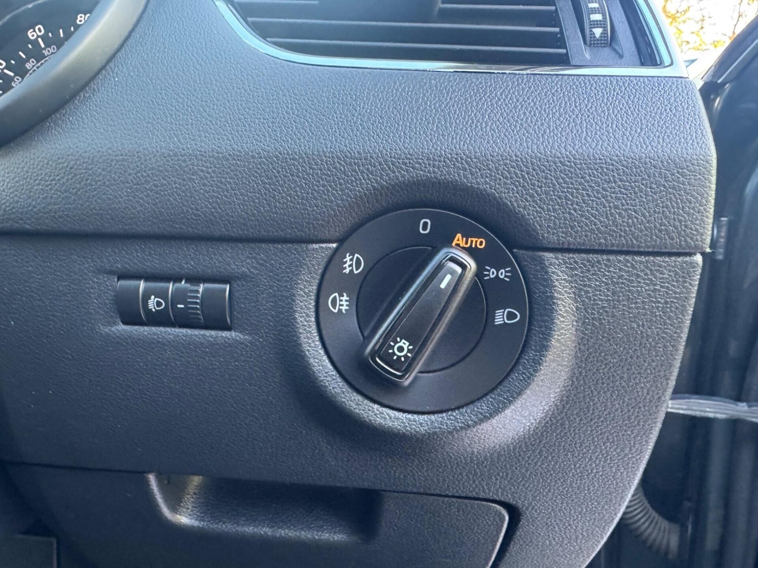 Used Skoda Octavia 2014 for sale - 76847738: Photo 35