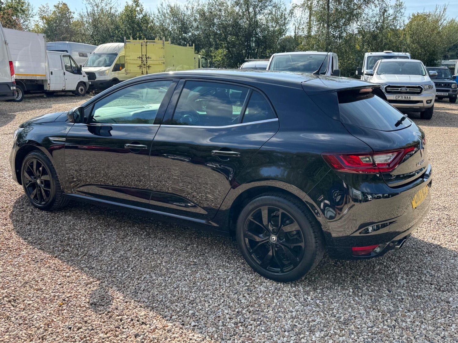 Used Renault Megane 2017 for sale - 76416350: Photo 11