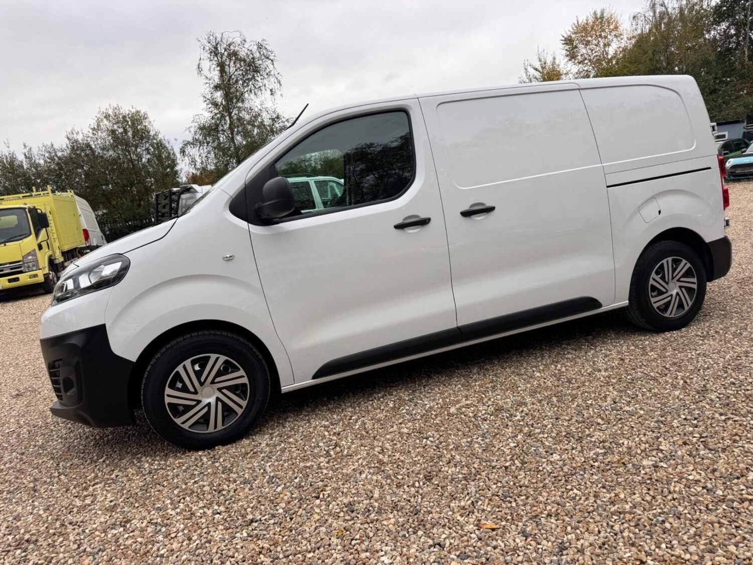 Used Citroen Dispatch 2022 for sale - 76287065: Photo 9