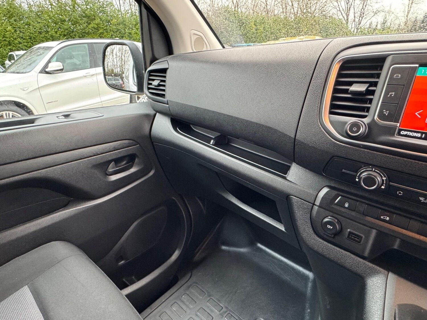 Used Citroen Dispatch 2024 for sale - 77502844: Photo 42