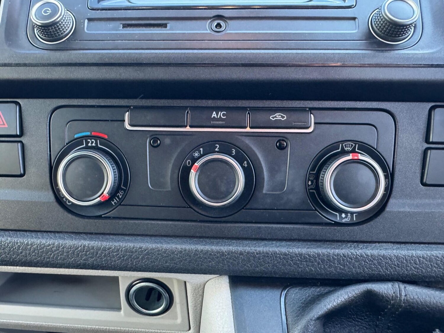 Used Volkswagen Transporter 2019 for sale - 76909338: Photo 57