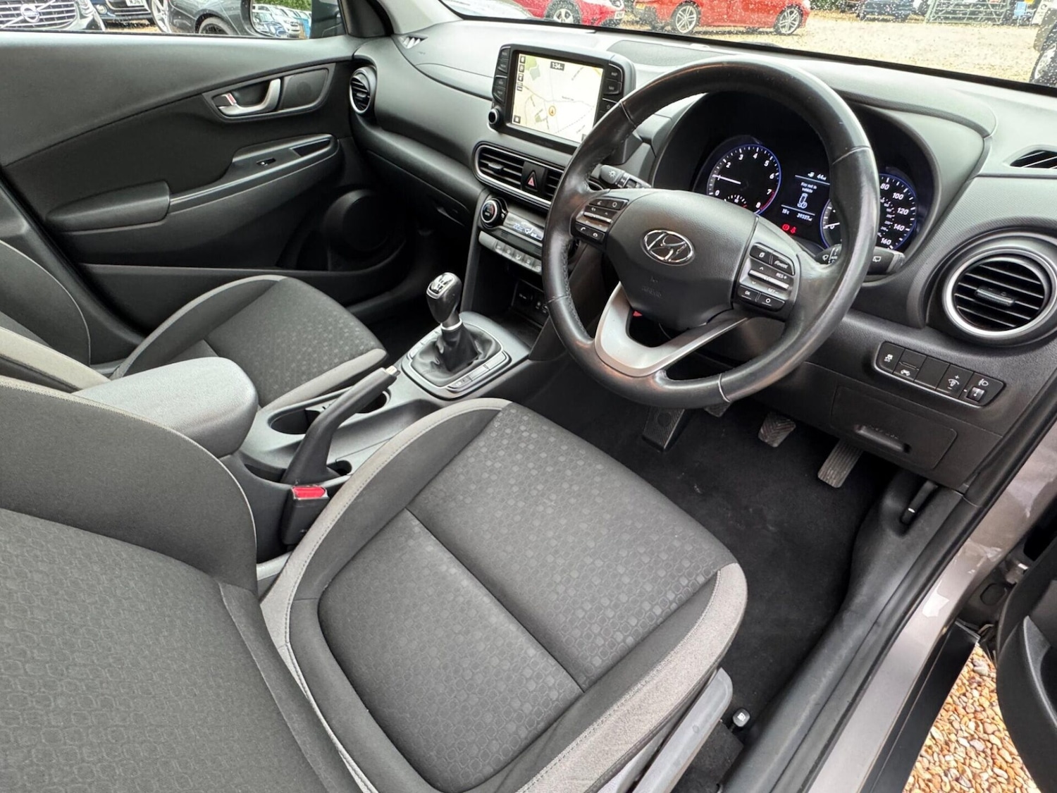 Used Hyundai KONA 2018 for sale - 76542945: Photo 3