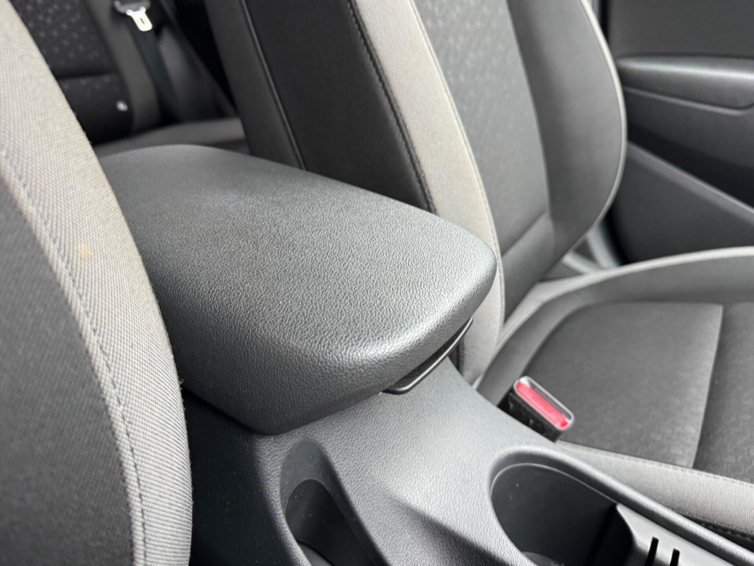 Used Hyundai KONA 2018 for sale - 76542945: Photo 36