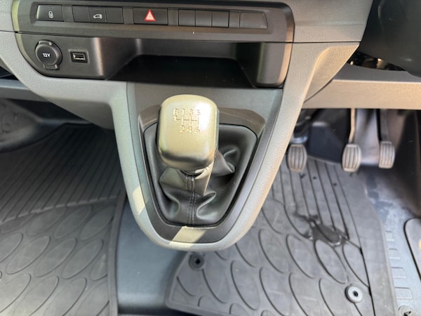 Used Citroen Dispatch 2020 for sale - 75546524: Photo 53