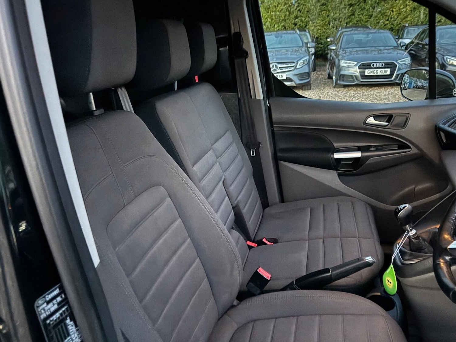 Used Ford Transit Connect 2020 for sale - 77129015: Photo 40