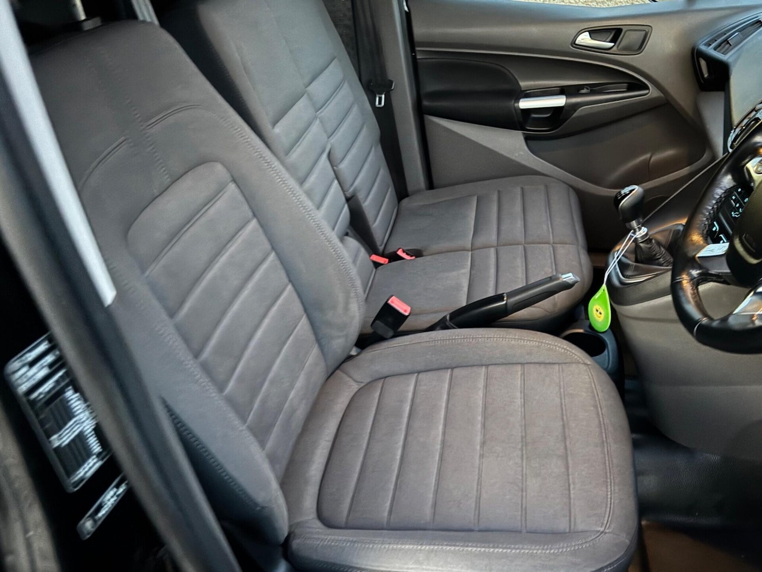 Used Ford Transit Connect 2020 for sale - 77129015: Photo 45