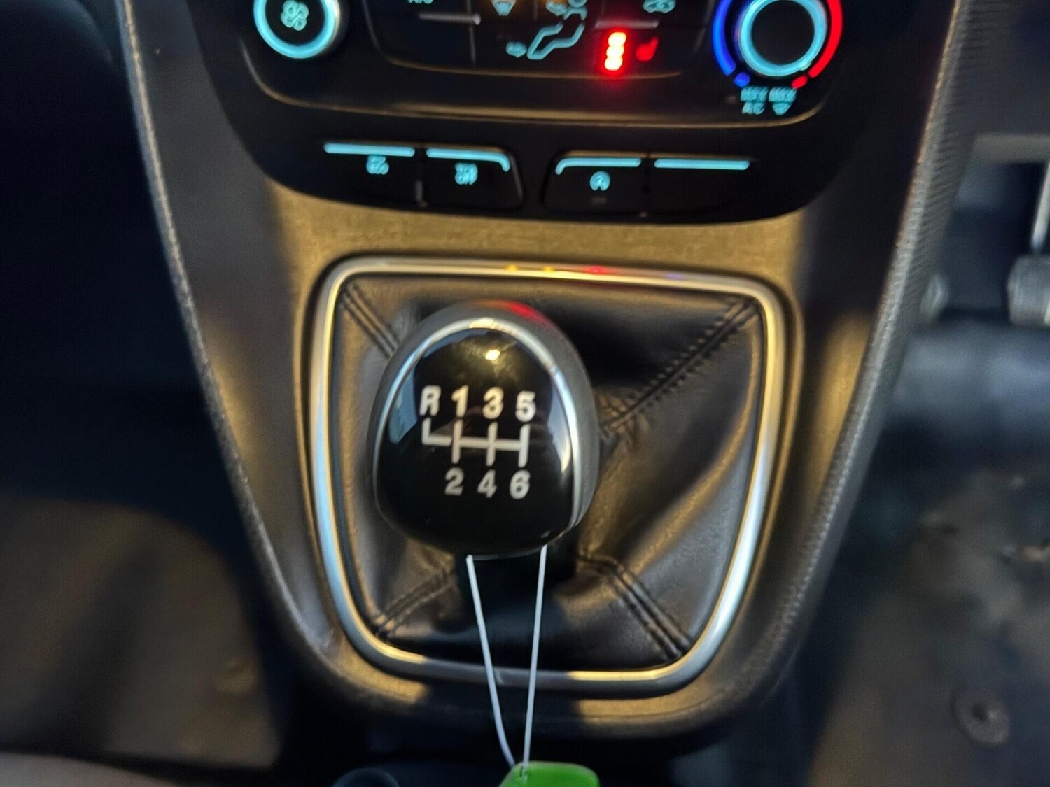 Used Ford Transit Connect 2020 for sale - 77129015: Photo 46