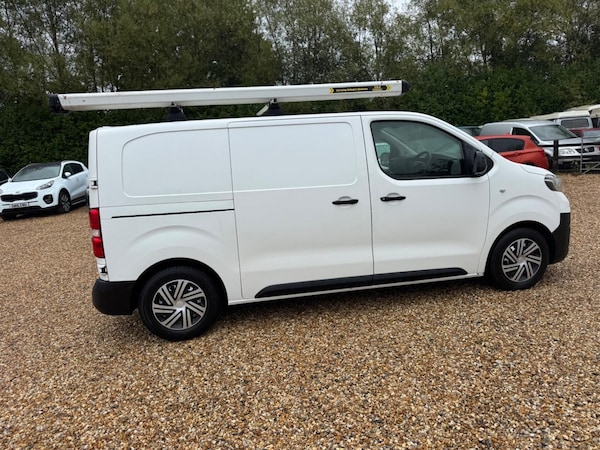 Used Toyota ProAce 2019 for sale - 76159764: Photo 23