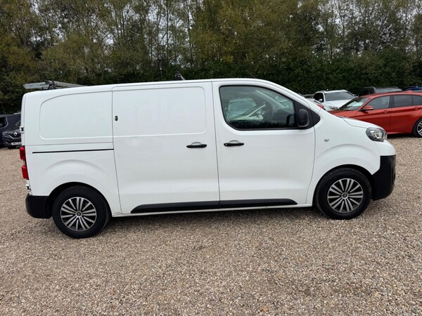 Used Peugeot Expert 2018 for sale - 76301203: Photo 28