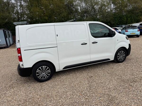 Used Peugeot Expert 2018 for sale - 76301203: Photo 30