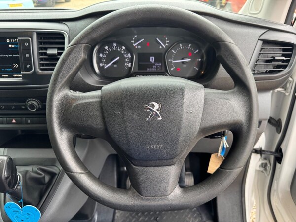 Used Peugeot Expert 2018 for sale - 76301203: Photo 45