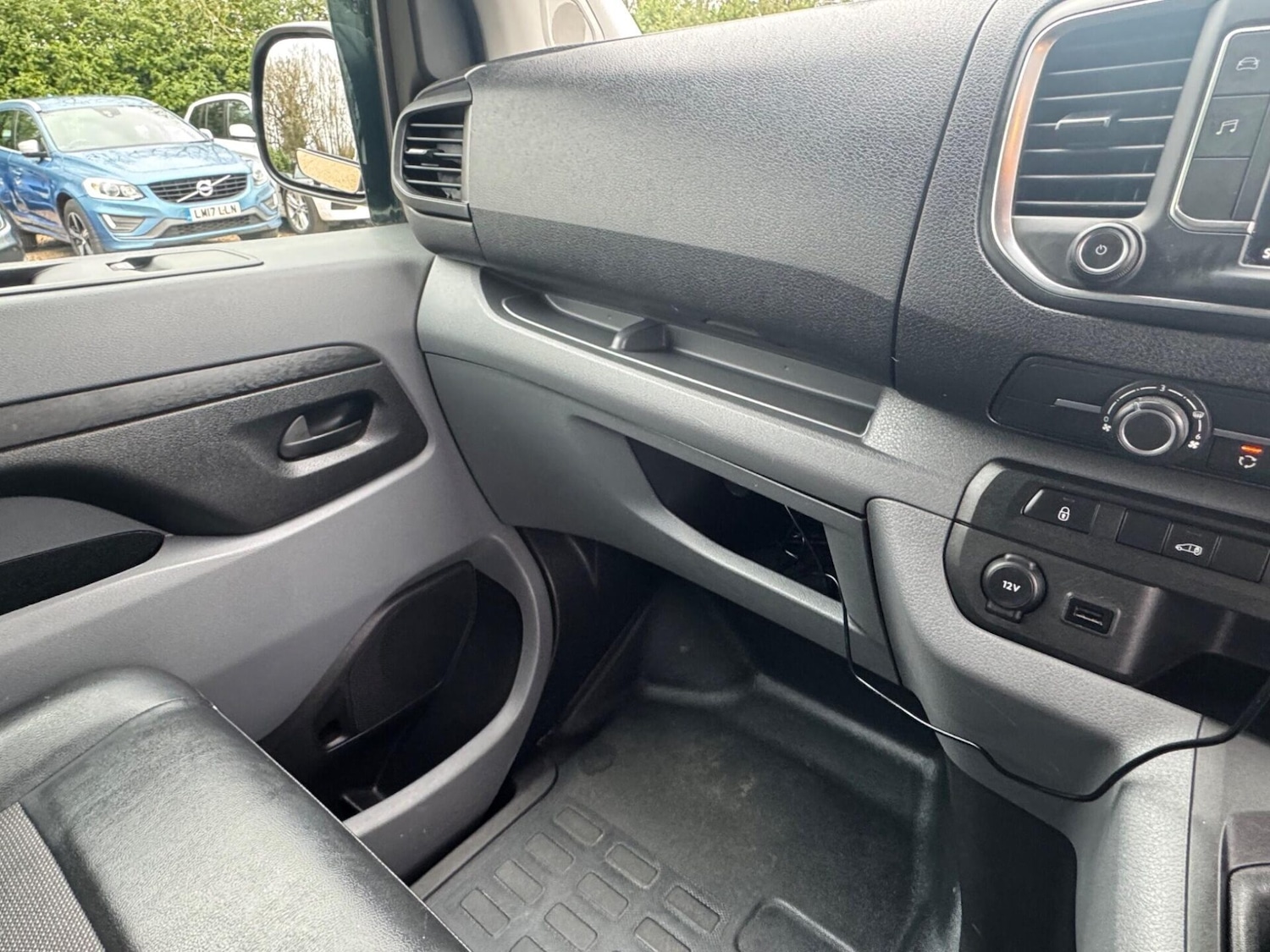 Used Vauxhall Vivaro 2021 for sale - 77617965: Photo 43
