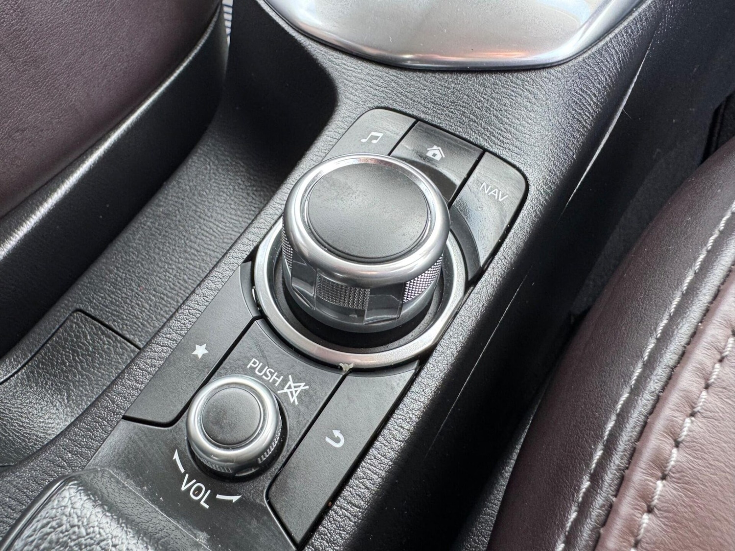 Used Mazda CX-3 2017 for sale - 77731022: Photo 35