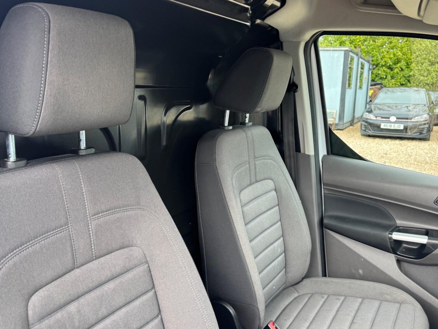 Used Ford Transit Connect 2020 for sale - 77905710: Photo 24