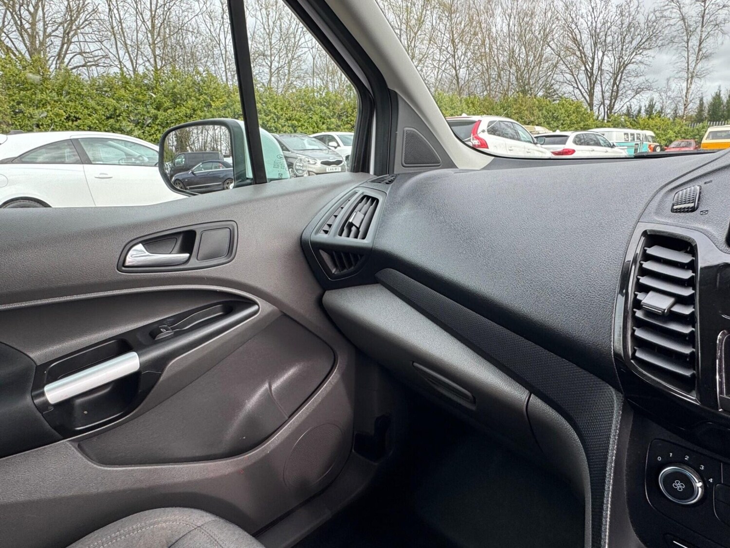 Used Ford Transit Connect 2020 for sale - 77905710: Photo 27