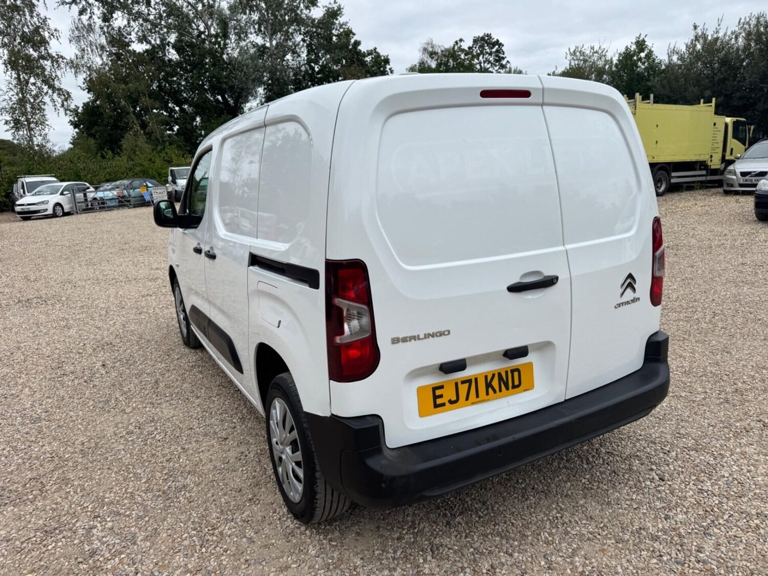 Vehicle 22