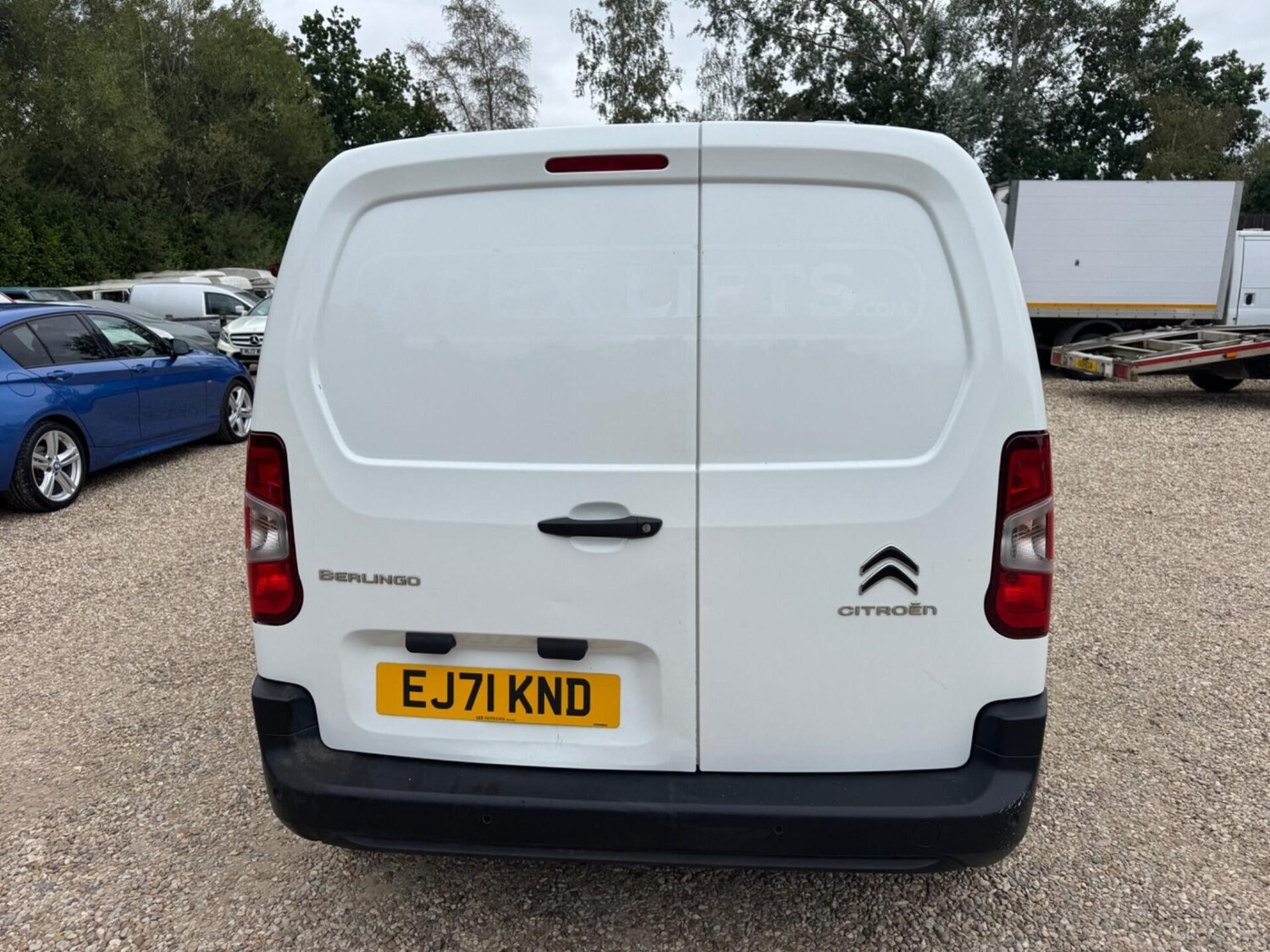 Vehicle 25