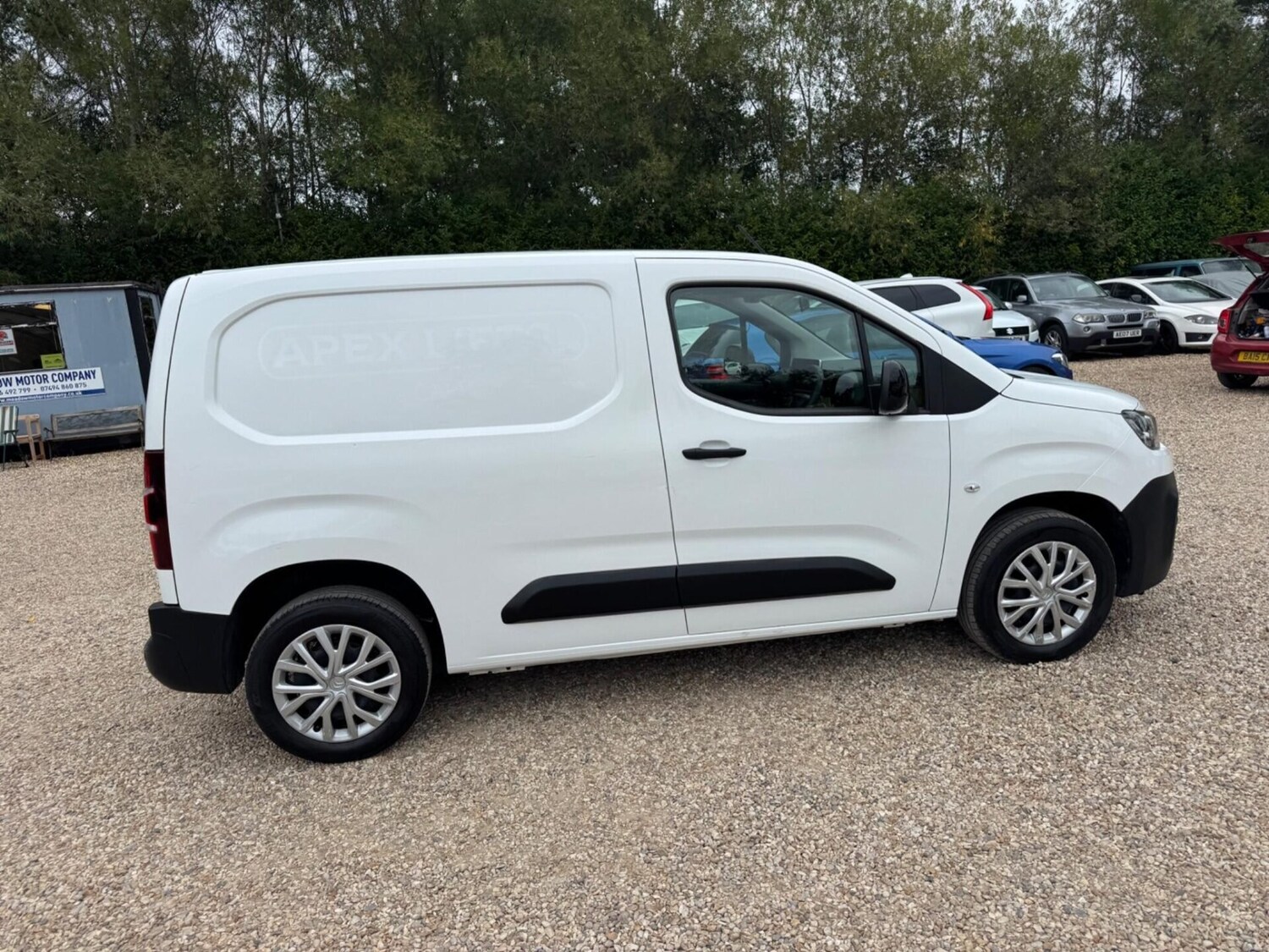 Vehicle 27