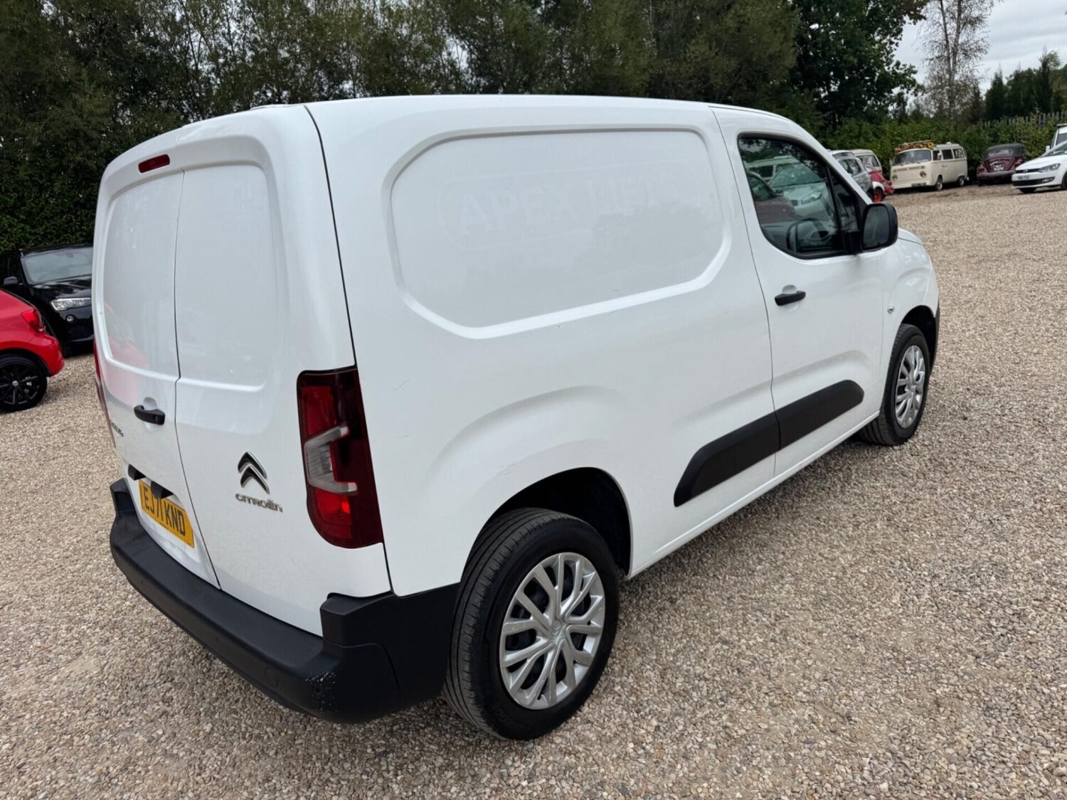 Vehicle 29