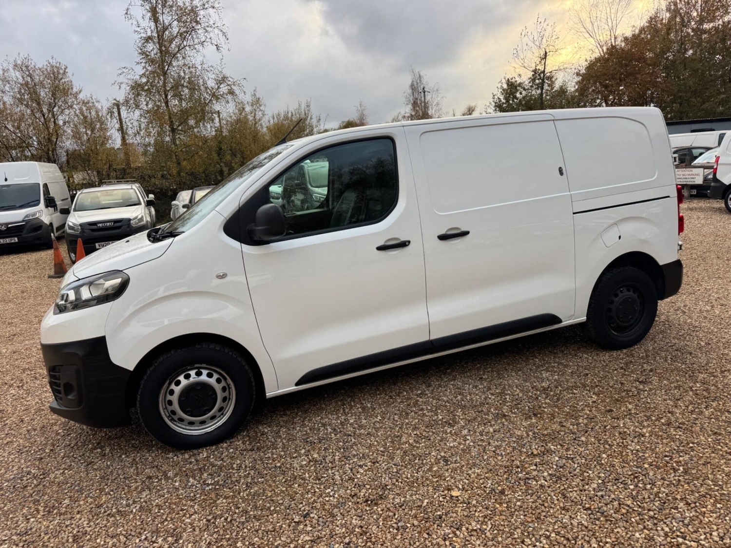 Used Citroen Dispatch 2020 for sale - 76495489: Photo 11