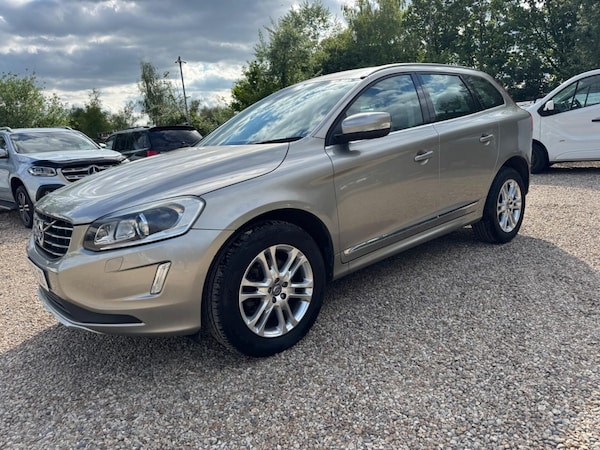 Used Volvo XC60 2014 for sale - 75638402: Photo 10