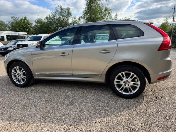 Used Volvo XC60 2014 for sale - 75638402: Photo 12