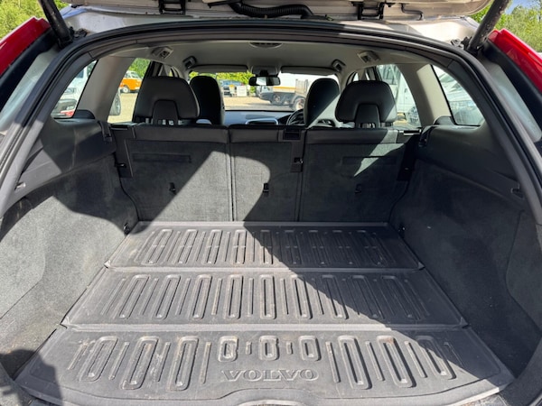 Used Volvo XC60 2014 for sale - 75638402: Photo 15