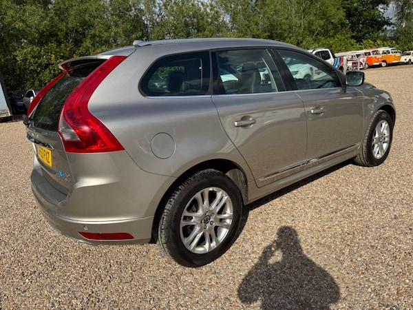 Used Volvo XC60 2014 for sale - 75638402: Photo 17