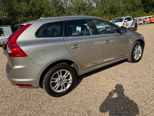 Used Volvo XC60 2014 for sale - 75638402: Photo 18