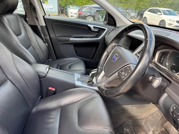 Used Volvo XC60 2014 for sale - 75638402: Photo 24