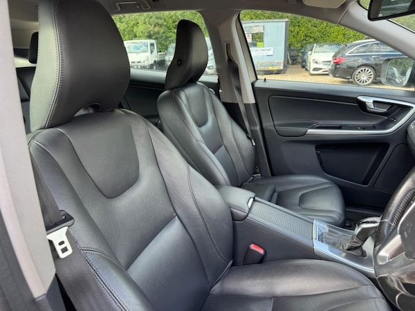 Used Volvo XC60 2014 for sale - 75638402: Photo 25