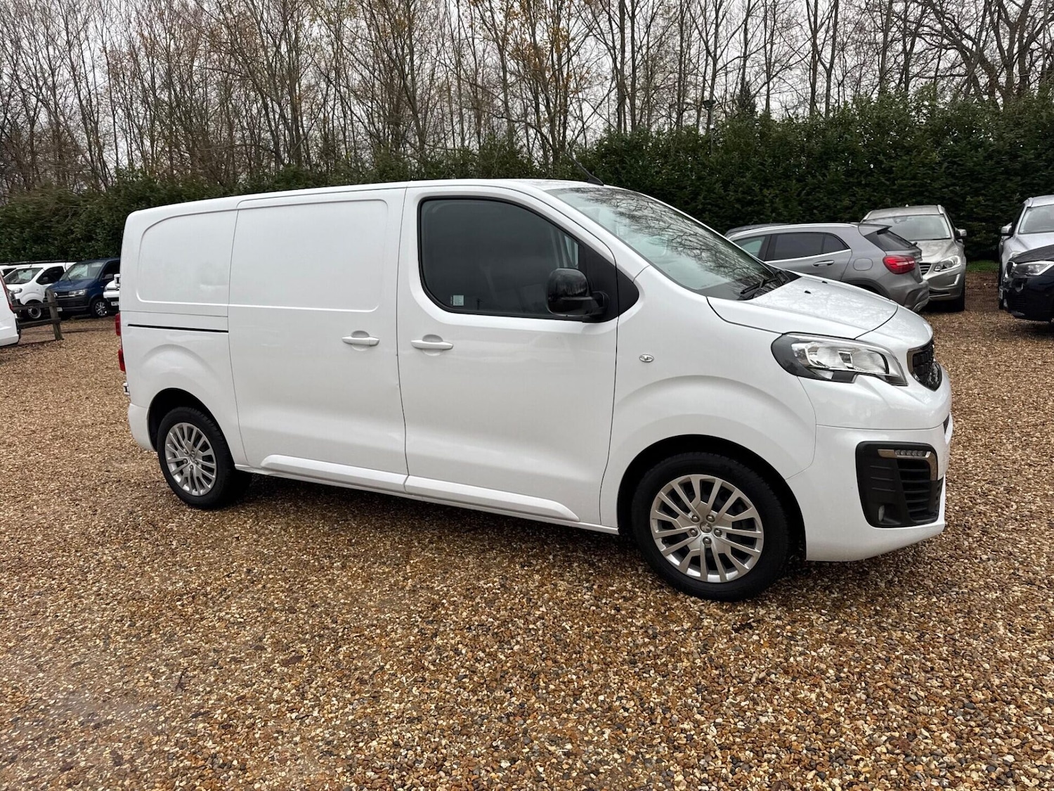 Used Peugeot Expert 2023 for sale - 76922797: Photo 32