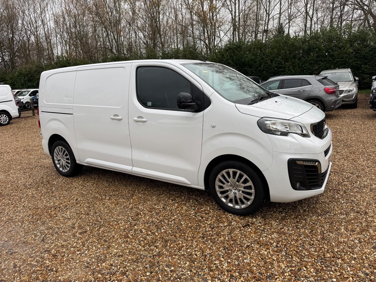 Used Peugeot Expert 2023 for sale - 76922797: Photo 37