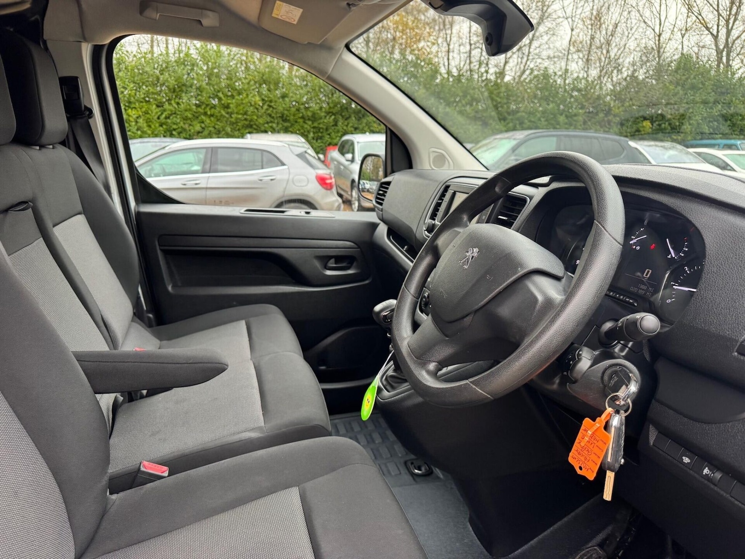 Used Peugeot Expert 2023 for sale - 76922797: Photo 45