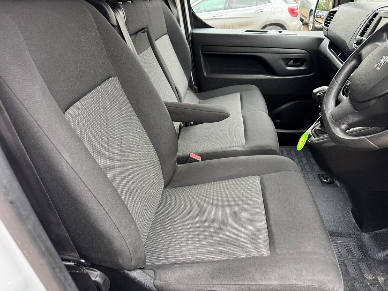 Used Peugeot Expert 2023 for sale - 76922797: Photo 49