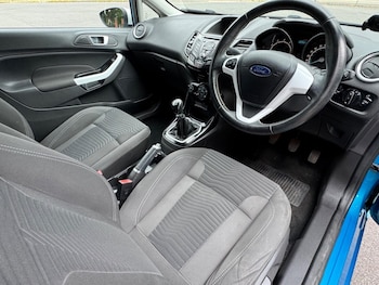 Used Ford Fiesta 2017 for sale - 79301559: Photo