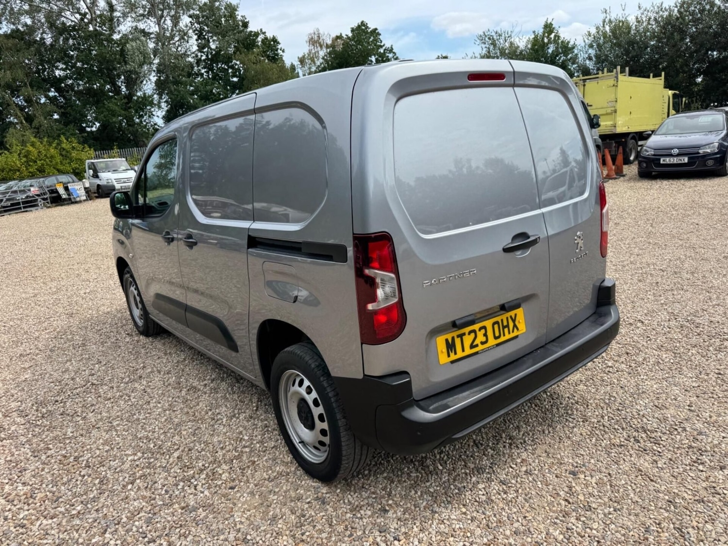 Vehicle 21