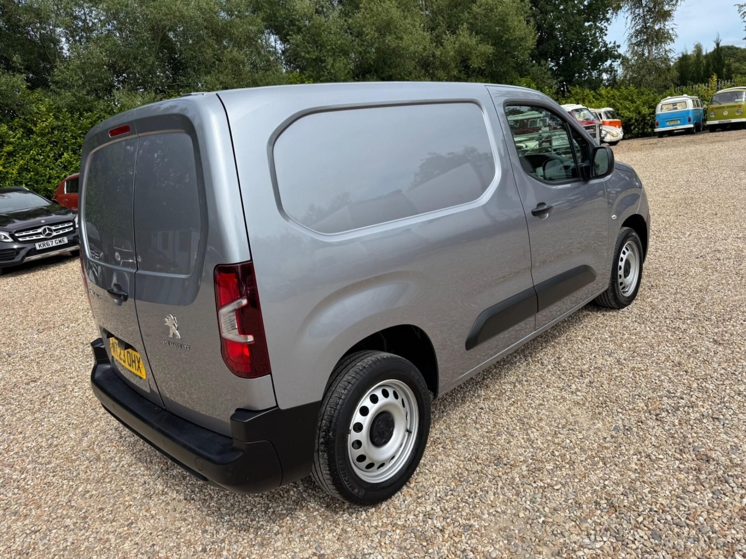 Vehicle 27