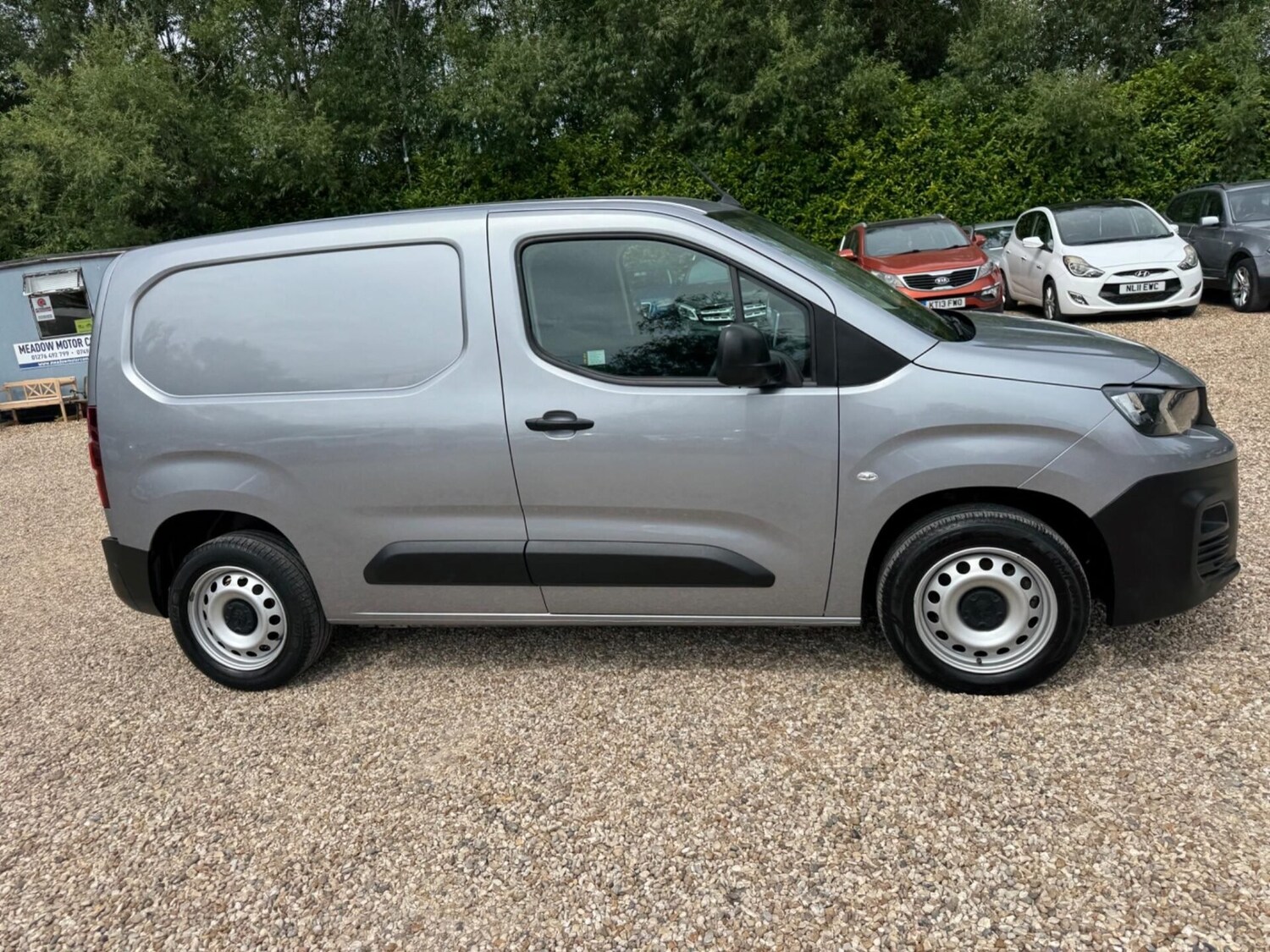 Vehicle 33