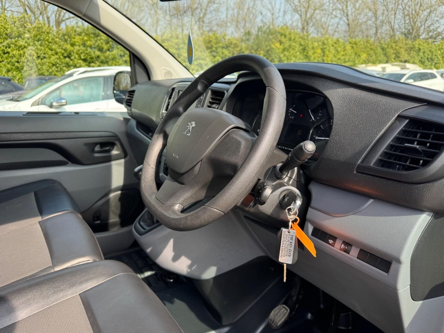 Used Peugeot Expert 2021 for sale - 77985025: Photo 34