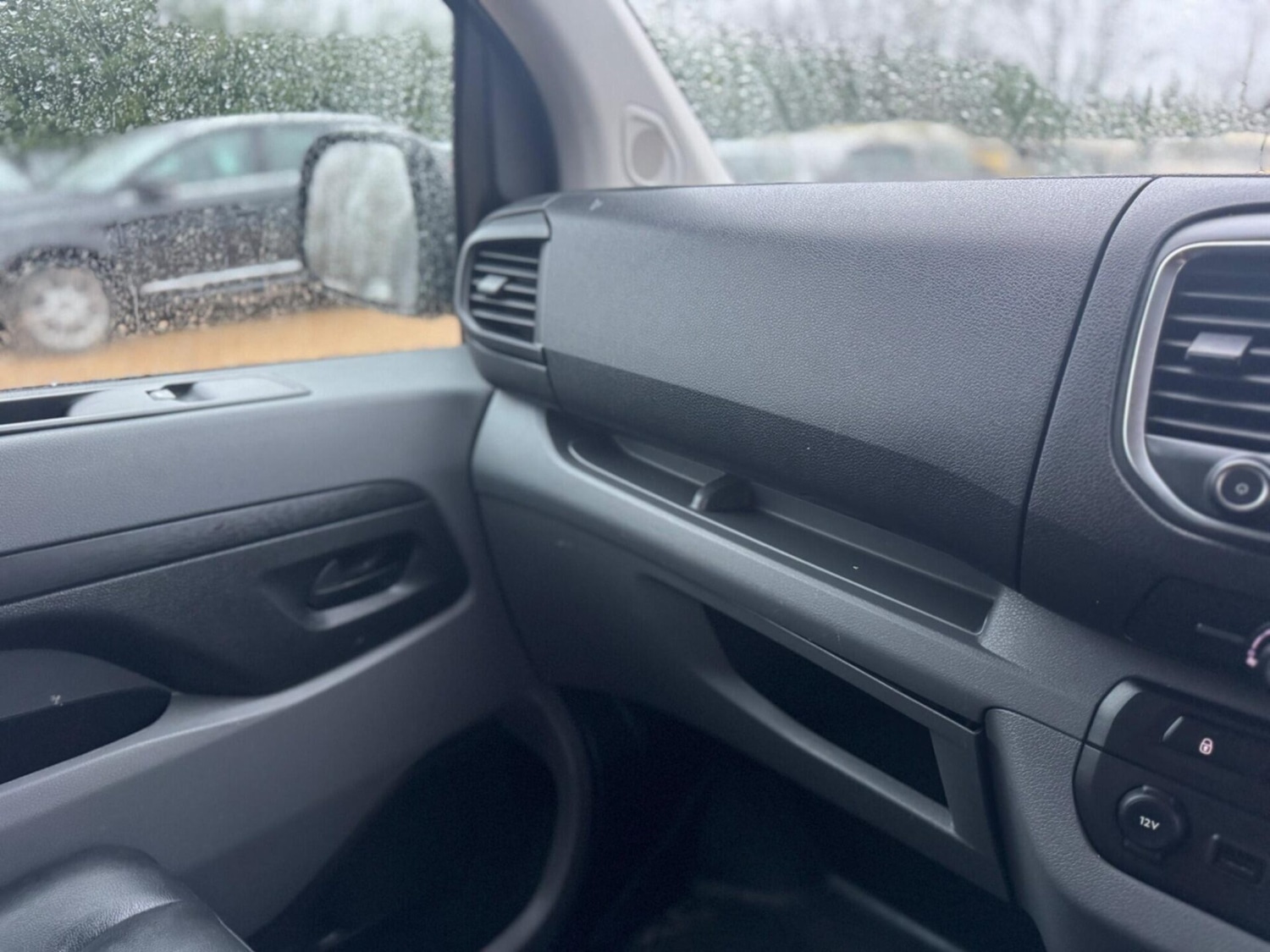 Used Citroen Dispatch 2021 for sale - 77635299: Photo 28