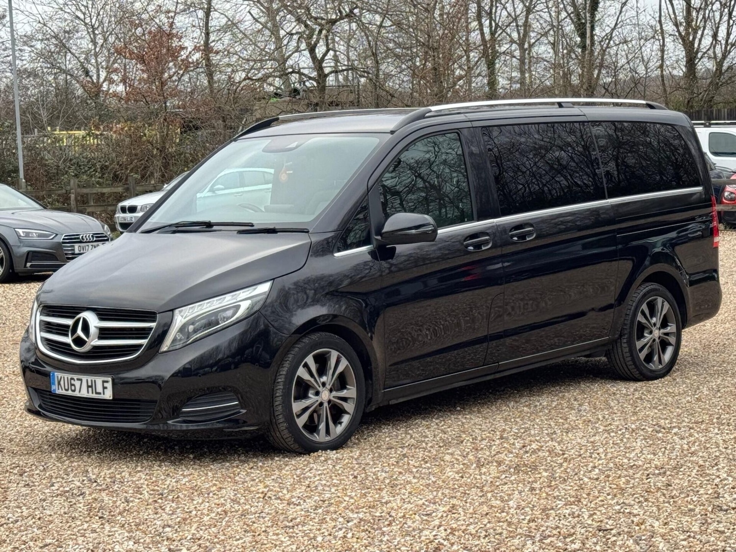 Used Mercedes-Benz V-Class 2017 for sale - 77062164: Photo 10