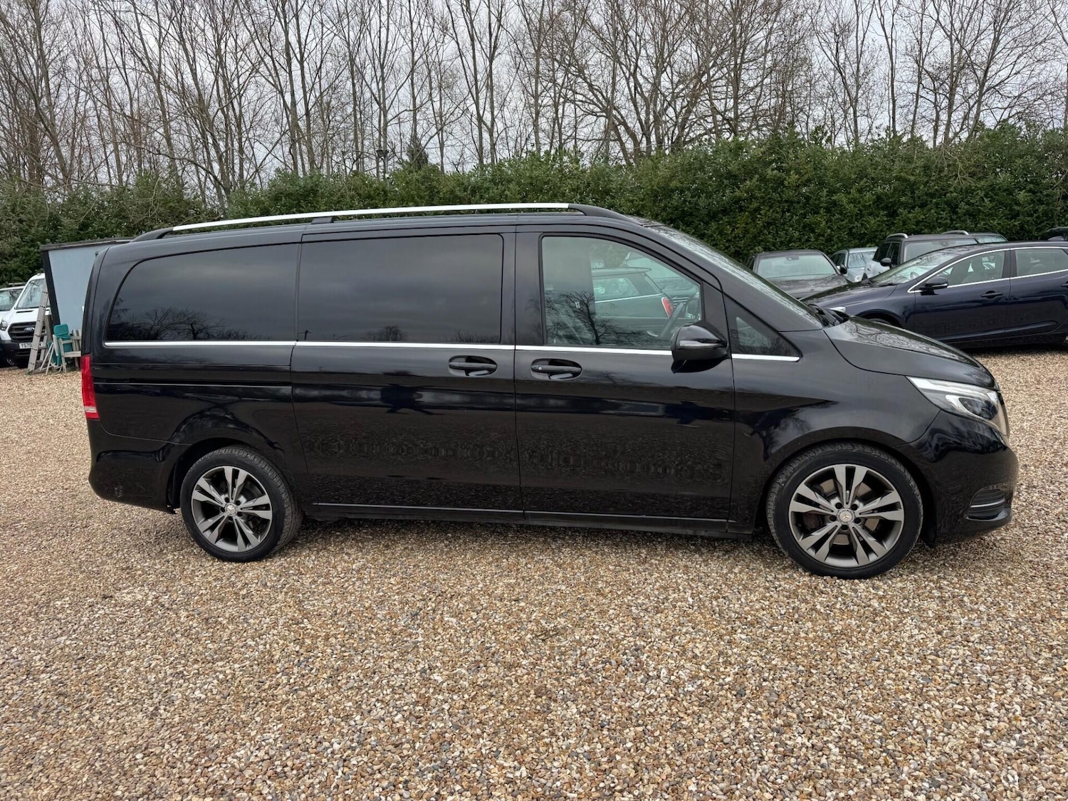 Used Mercedes-Benz V-Class 2017 for sale - 77062164: Photo 31