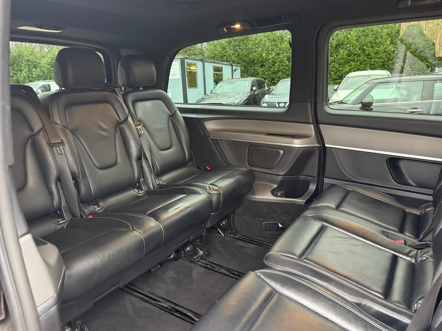 Used Mercedes-Benz V-Class 2017 for sale - 77062164: Photo 46