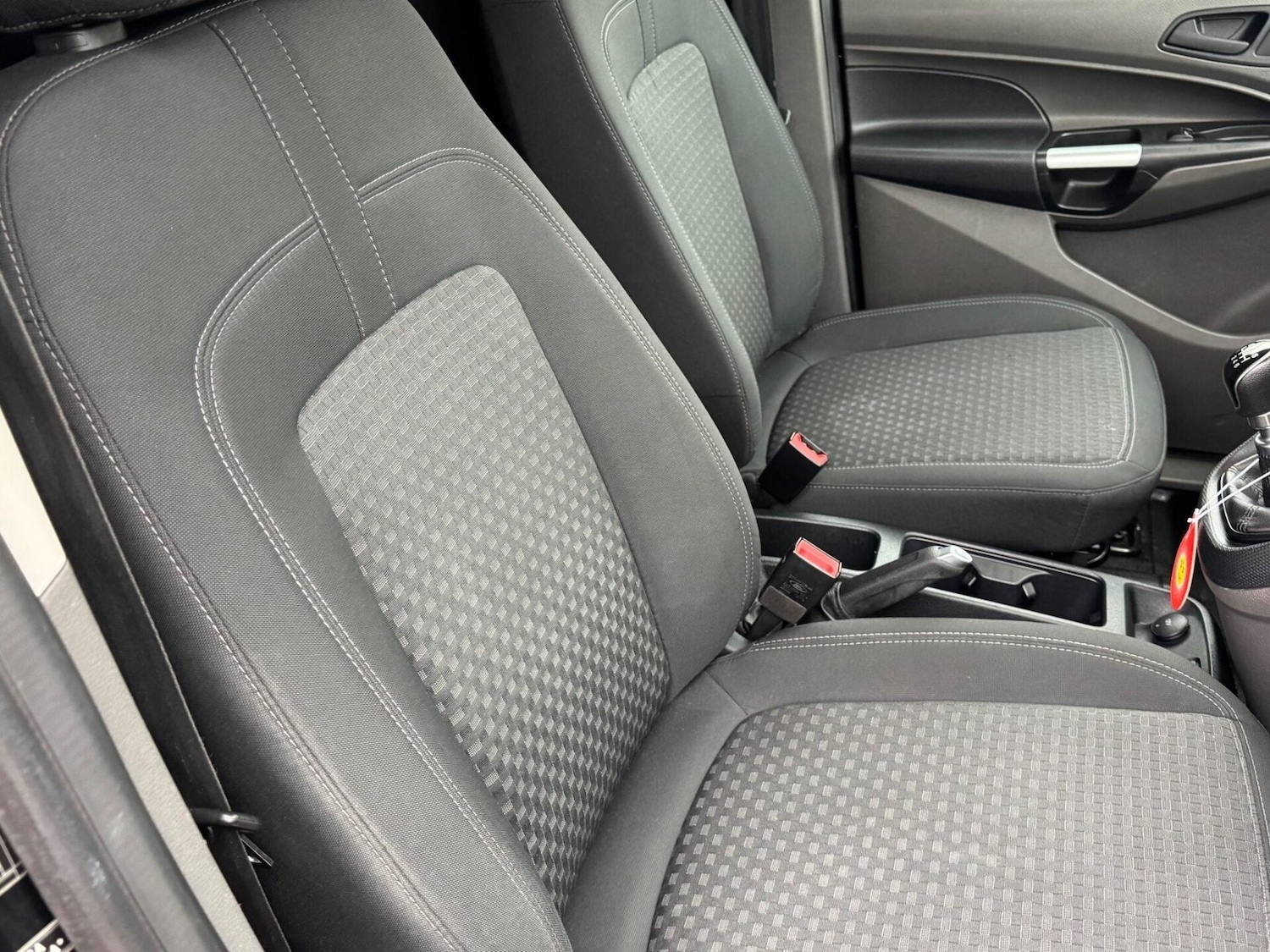 Used Ford Transit Connect 2020 for sale - 77179593: Photo 31