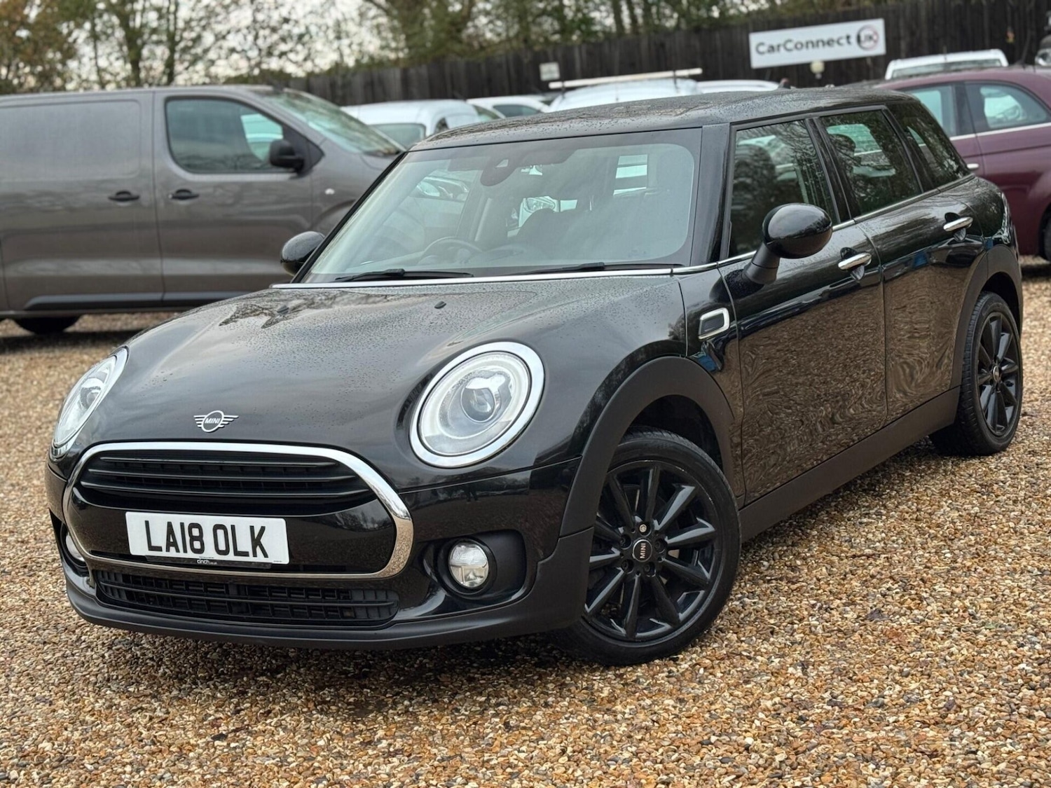 Used MINI Clubman 2018 for sale - 76685603: Photo 1