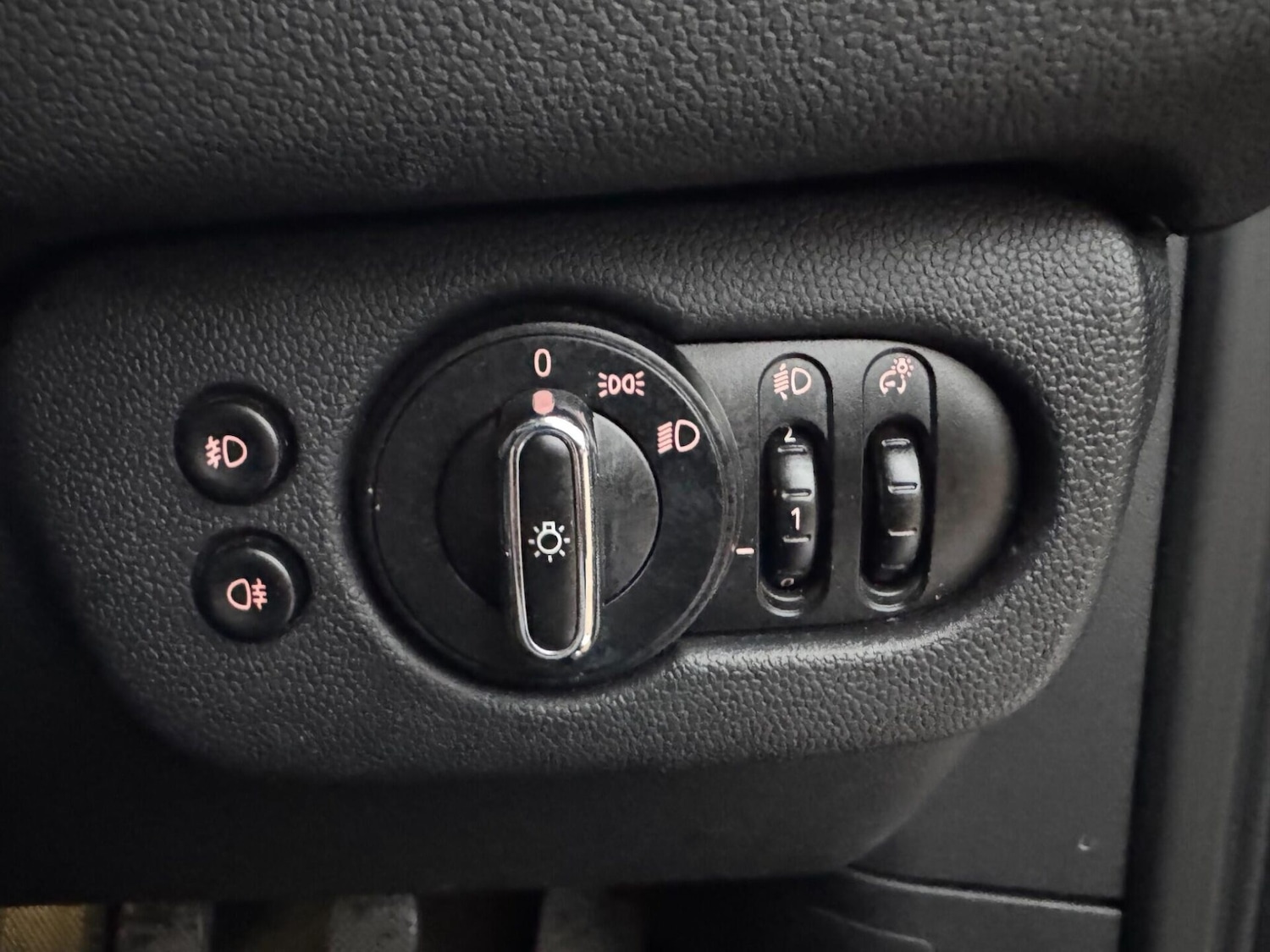 Used MINI Clubman 2018 for sale - 76685603: Photo 34