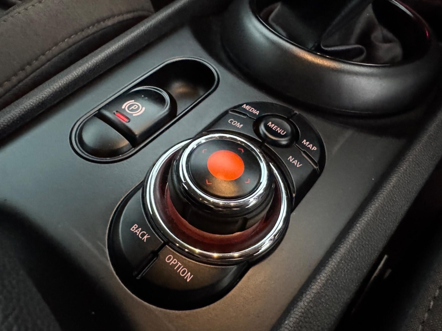 Used MINI Clubman 2018 for sale - 76685603: Photo 38