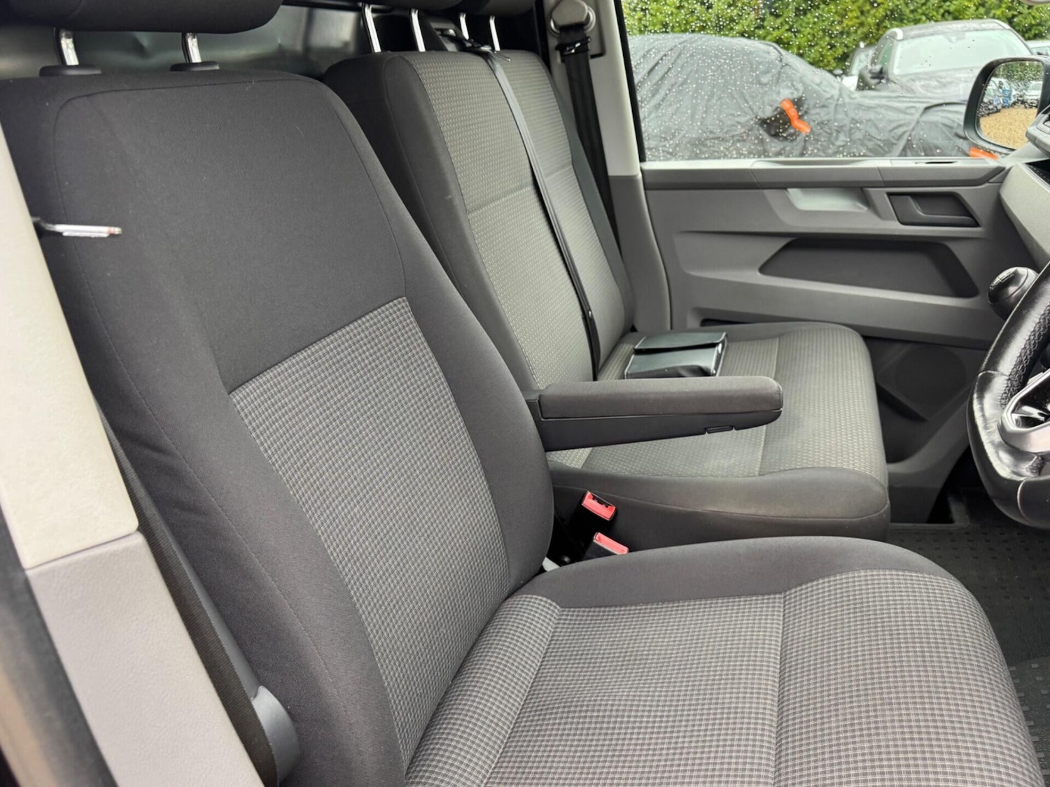 Used Volkswagen Transporter 2020 for sale - 77461315: Photo 31