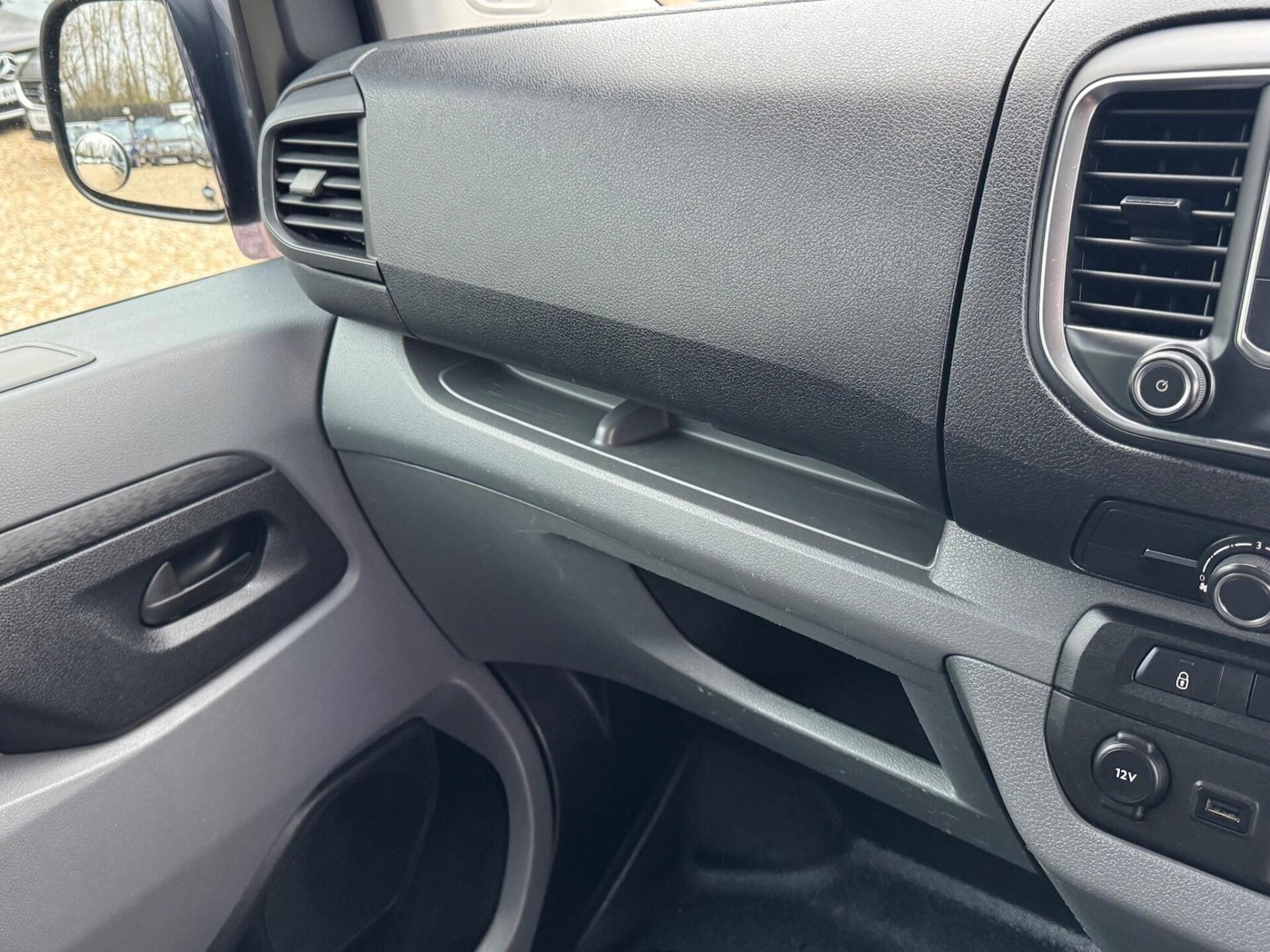 Used Vauxhall Vivaro 2022 for sale - 77298552: Photo 52